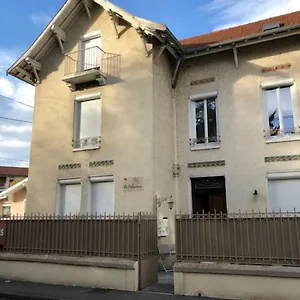 la-colombine.hotels-rhonealpes.com/