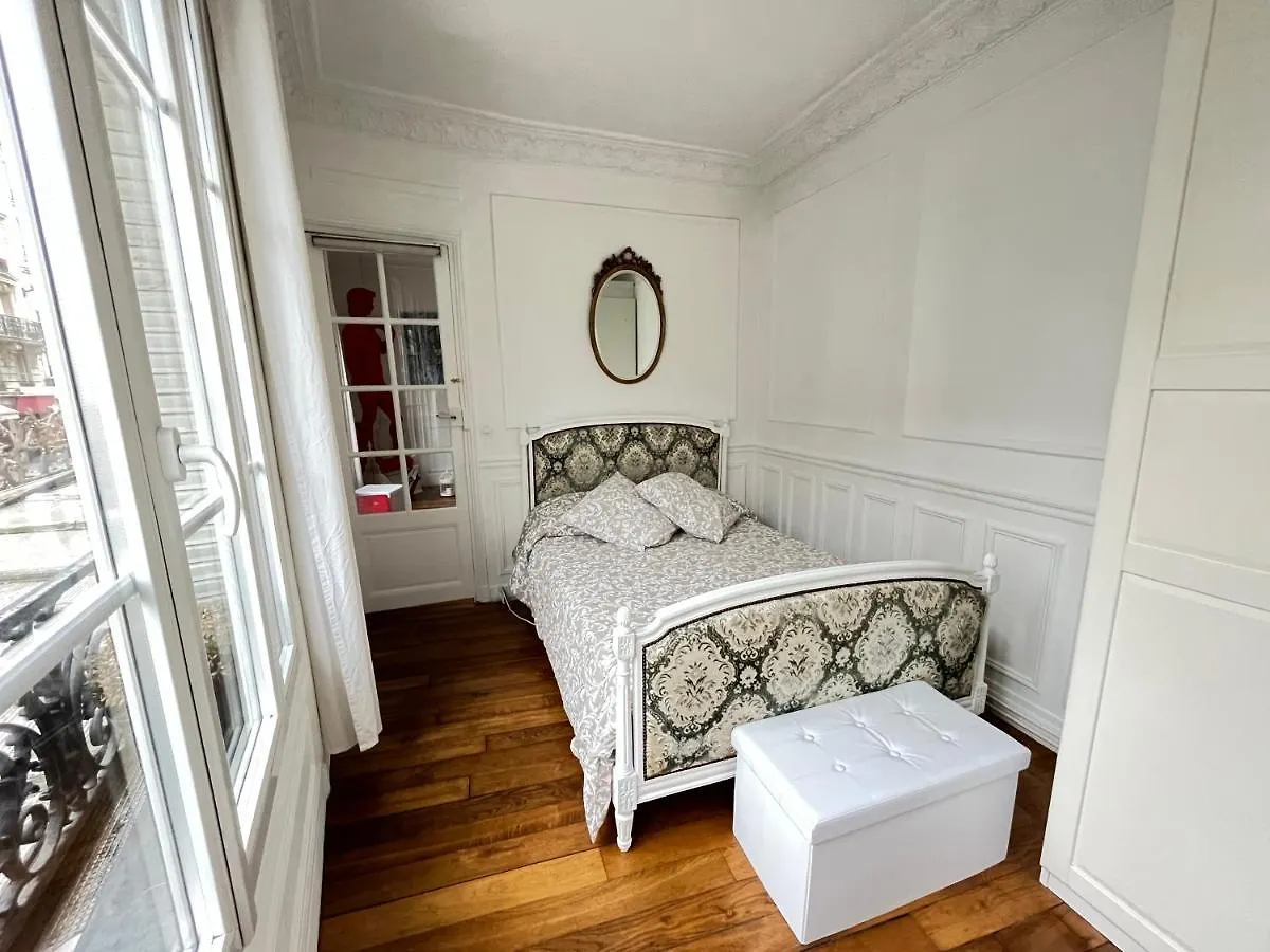 Van Gogh'S Apartment - Montmartre Paris